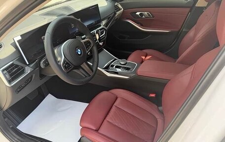 BMW 3 серия, 2023 год, 2 950 000 рублей, 10 фотография
