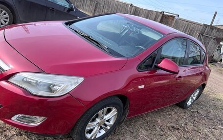 Opel Astra J, 2010 год, 790 000 рублей, 4 фотография