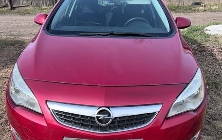 Opel Astra J, 2010 год, 790 000 рублей, 2 фотография