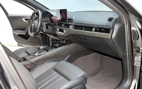 Audi A4, 2023 год, 2 340 000 рублей, 13 фотография