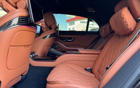 Mercedes-Benz S-Класс, 2022 год, 17 500 000 рублей, 25 фотография
