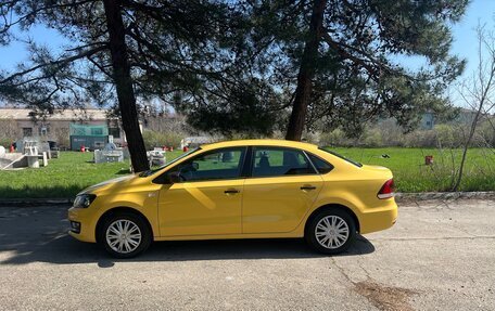 Volkswagen Polo VI (EU Market), 2019 год, 850 000 рублей, 3 фотография