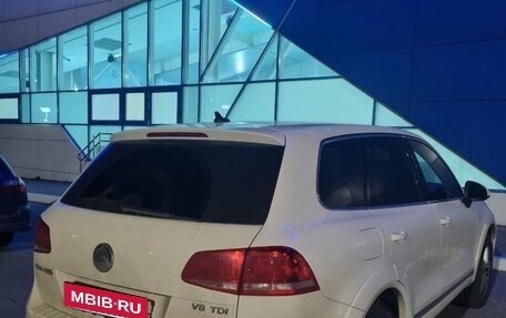 Volkswagen Touareg III, 2011 год, 2 400 000 рублей, 7 фотография