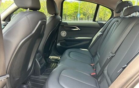 BMW 1 серия, 2022 год, 1 370 000 рублей, 9 фотография