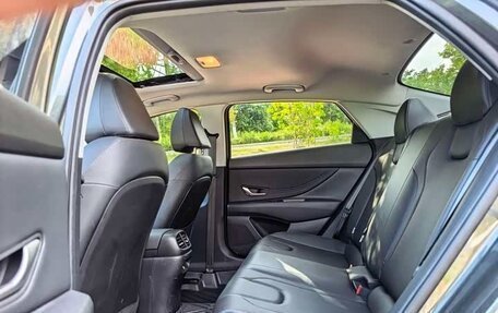 Hyundai Elantra, 2023 год, 1 299 153 рублей, 8 фотография