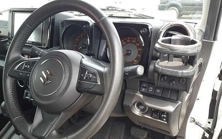Suzuki Jimny, 2022 год, 1 870 010 рублей, 9 фотография