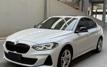 BMW 1 серия, 2022 год, 1 445 000 рублей, 1 фотография