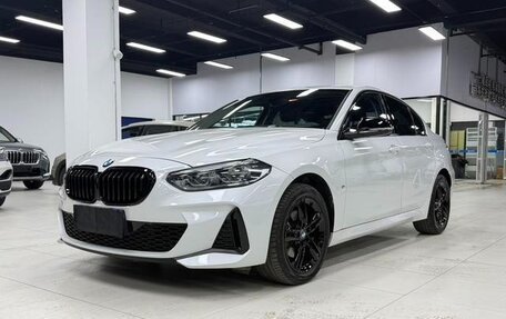 BMW 1 серия, 2022 год, 1 470 000 рублей, 1 фотография