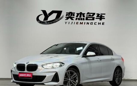 BMW 1 серия, 2022 год, 1 390 000 рублей, 1 фотография