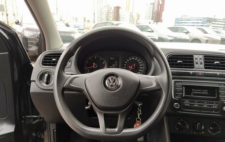 Volkswagen Polo VI (EU Market), 2016 год, 1 099 000 рублей, 19 фотография