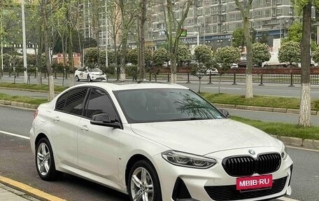 BMW 1 серия, 2022 год, 1 440 000 рублей, 3 фотография