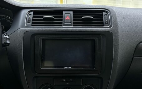 Volkswagen Jetta VI, 2013 год, 969 000 рублей, 21 фотография