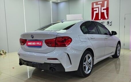 BMW 1 серия, 2022 год, 1 460 000 рублей, 5 фотография