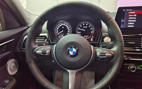 BMW 1 серия, 2022 год, 1 460 000 рублей, 12 фотография