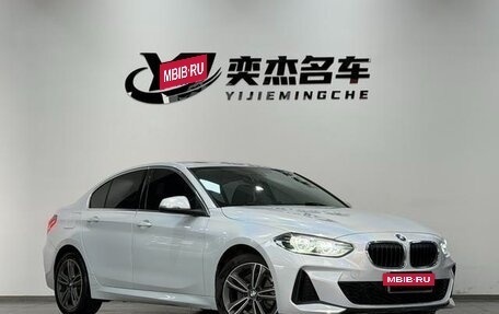 BMW 1 серия, 2022 год, 1 390 000 рублей, 3 фотография