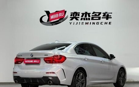 BMW 1 серия, 2022 год, 1 390 000 рублей, 4 фотография