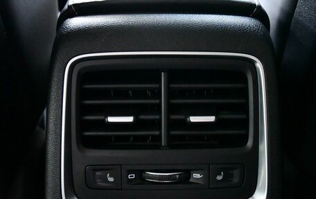 Geely Atlas, 2022 год, 2 257 000 рублей, 23 фотография