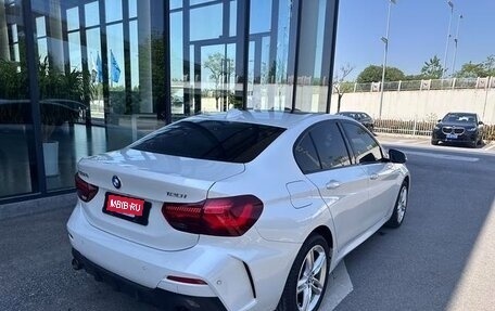 BMW 1 серия, 2022 год, 1 465 000 рублей, 4 фотография