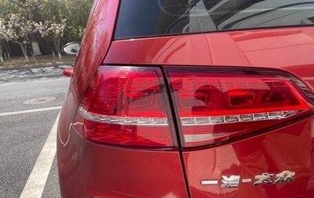 Volkswagen Golf VIII, 2021 год, 1 800 000 рублей, 12 фотография