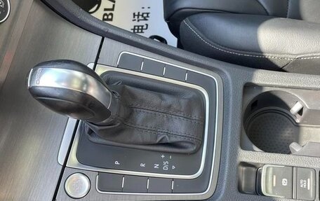 Volkswagen Golf VIII, 2021 год, 1 800 000 рублей, 24 фотография