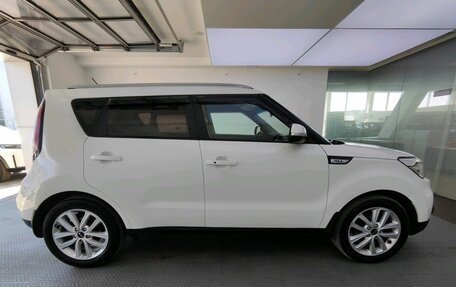 KIA Soul II рестайлинг, 2018 год, 1 649 000 рублей, 4 фотография