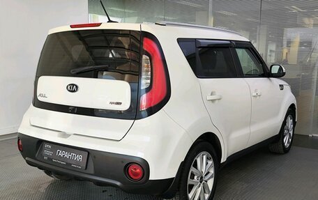 KIA Soul II рестайлинг, 2018 год, 1 649 000 рублей, 5 фотография