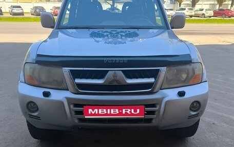 Mitsubishi Pajero IV, 2006 год, 870 000 рублей, 1 фотография