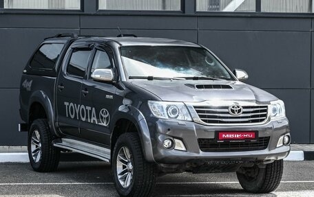 Toyota Hilux VII, 2014 год, 2 489 000 рублей, 1 фотография