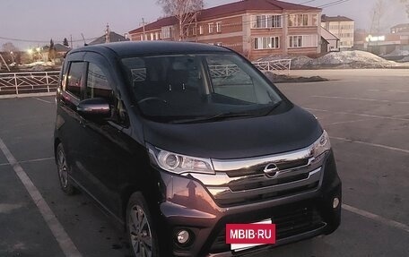 Nissan Dayz I рестайлинг, 2013 год, 675 000 рублей, 16 фотография