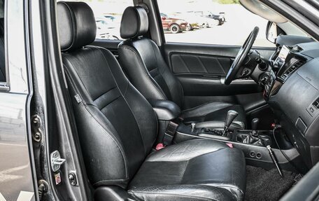 Toyota Hilux VII, 2014 год, 2 489 000 рублей, 8 фотография