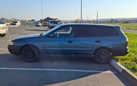 Toyota Caldina, 2001 год, 380 000 рублей, 3 фотография