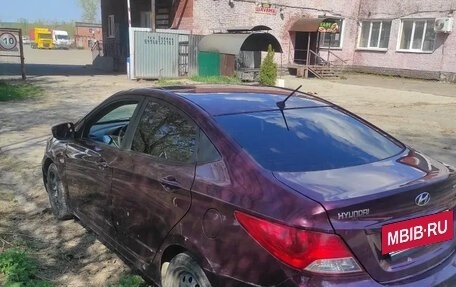 Hyundai Solaris II рестайлинг, 2012 год, 490 000 рублей, 5 фотография