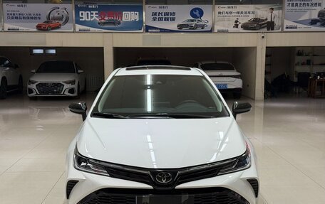 Toyota Corolla, 2022 год, 1 670 000 рублей, 2 фотография