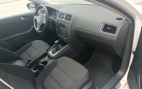 Volkswagen Jetta VI, 2014 год, 1 290 000 рублей, 11 фотография