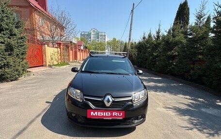 Renault Logan II, 2017 год, 750 000 рублей, 3 фотография