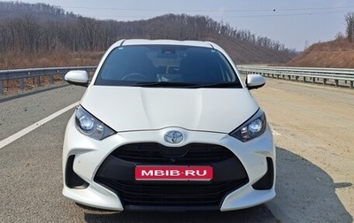 Toyota Yaris, 2021 год, 1 420 000 рублей, 1 фотография