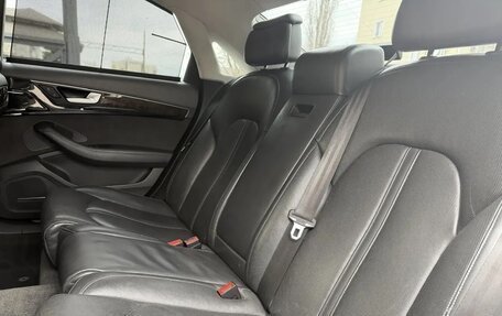 Audi A8, 2010 год, 1 150 000 рублей, 14 фотография