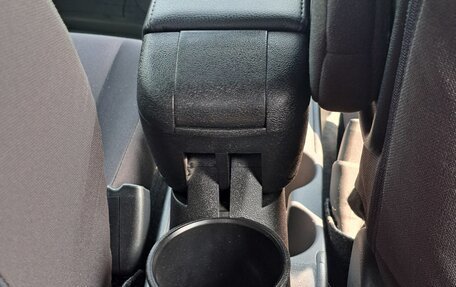 Toyota Yaris, 2021 год, 1 420 000 рублей, 11 фотография