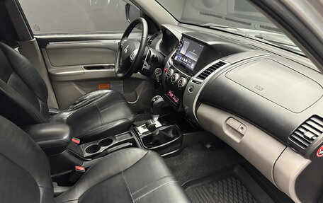 Mitsubishi Pajero Sport II рестайлинг, 2013 год, 1 150 000 рублей, 15 фотография