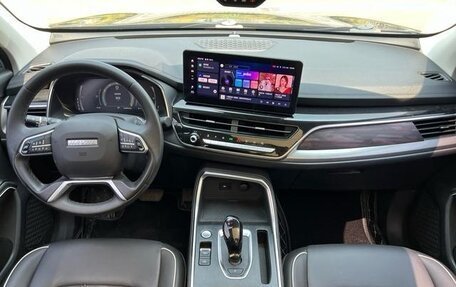 Haval H6, 2022 год, 1 240 000 рублей, 10 фотография