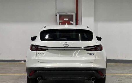 Mazda CX-4, 2022 год, 1 980 010 рублей, 6 фотография
