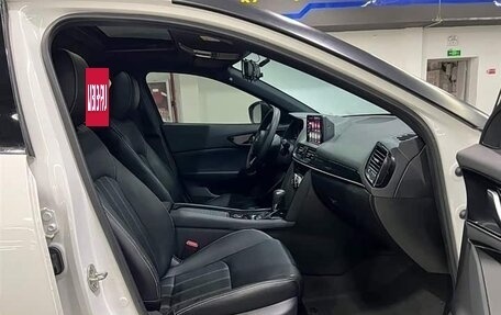 Mazda CX-4, 2022 год, 1 980 010 рублей, 7 фотография