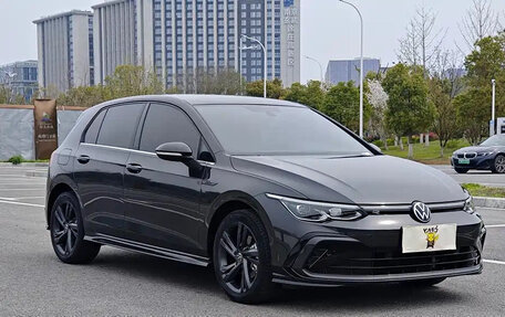 Volkswagen Golf VIII, 2022 год, 1 430 000 рублей, 3 фотография