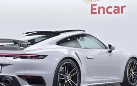 Porsche 911, 2023 год, 18 000 000 рублей, 3 фотография