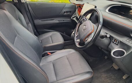 Toyota Sienta II, 2018 год, 1 400 000 рублей, 14 фотография