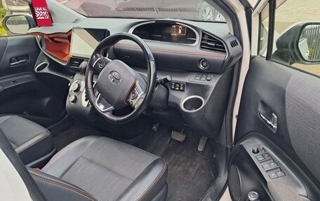 Toyota Sienta II, 2018 год, 1 400 000 рублей, 6 фотография