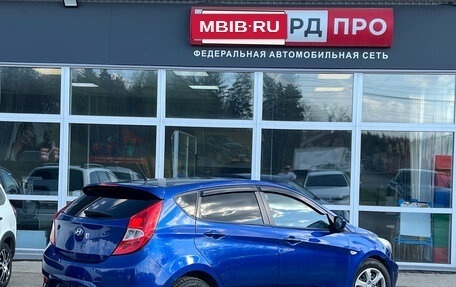 Hyundai Solaris II рестайлинг, 2011 год, 650 000 рублей, 3 фотография