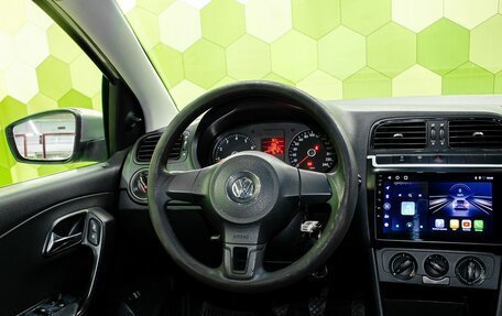 Volkswagen Polo VI (EU Market), 2011 год, 550 000 рублей, 14 фотография