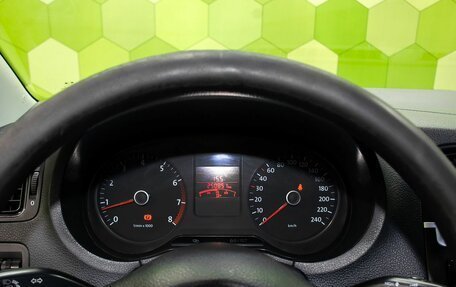 Volkswagen Polo VI (EU Market), 2011 год, 550 000 рублей, 15 фотография