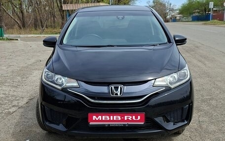 Honda Fit III, 2014 год, 900 000 рублей, 1 фотография